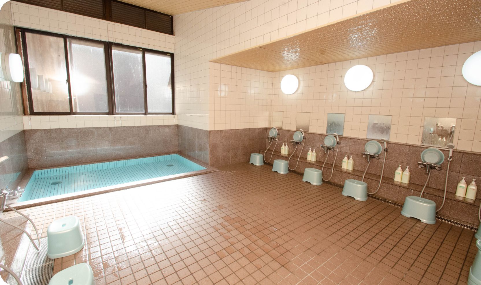 小梨の湯浴室